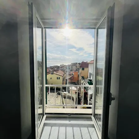 Capitolo - Centrale, Vista Mare * San Remo